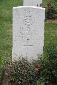 Hanover War Cemetery - Wilkinson, Frank