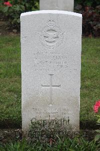 Hanover War Cemetery - Williams, Robert John