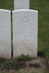 Hanover War Cemetery - Wilson, William Mark