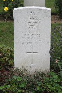 Hanover War Cemetery - Wood, Dugald Gillies