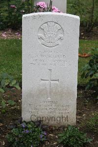 Hanover War Cemetery - Wormald, Albert