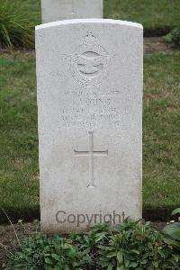 Hanover War Cemetery - Young, John