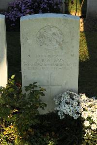 Caterpillar Valley Cemetery Longueval - Adams, John Boyce