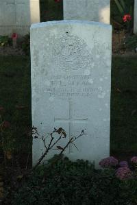 Caterpillar Valley Cemetery Longueval - Allan, F L