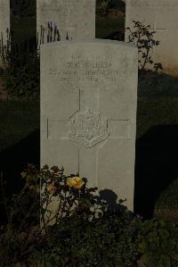 Caterpillar Valley Cemetery Longueval - Allen, T G