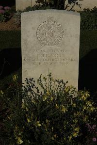 Caterpillar Valley Cemetery Longueval - Pearce, H