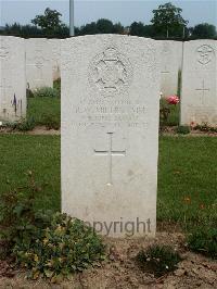 Bayeux War Cemetery - Miller, Ronald Elvin