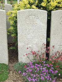 Bethune Town Cemetery - Abercrombie, John