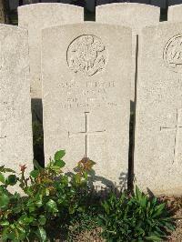 Bethune Town Cemetery - Adcock, F