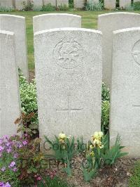 Bethune Town Cemetery - Allott, Fred