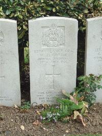 Bethune Town Cemetery - Godier, William Henry