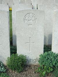 Bethune Town Cemetery - Hatcher, E S