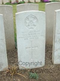 Bethune Town Cemetery - Hawkins, Hubert George