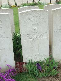 Bethune Town Cemetery - Hayden, John