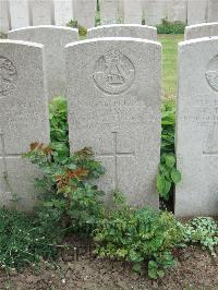 Bethune Town Cemetery - Hayes, James