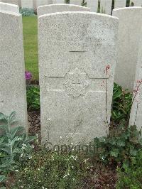 Bethune Town Cemetery - Henderson, Frank