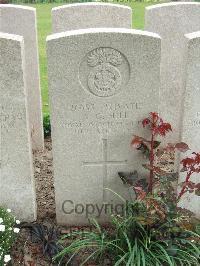 Bethune Town Cemetery - Hill, Alfred George