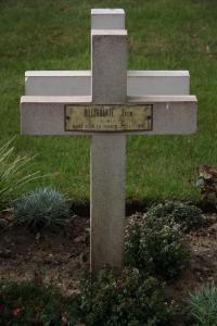 Bethune Town Cemetery - Hillebrante, Leon