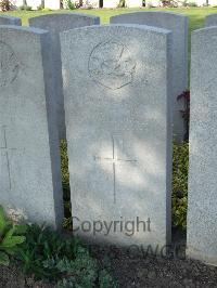 Bethune Town Cemetery - Hinks, John Edward