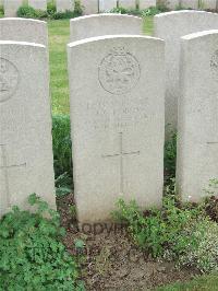 Bethune Town Cemetery - Hobson, J C