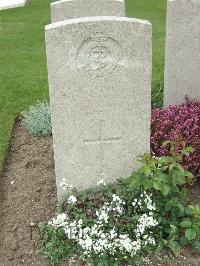 Bethune Town Cemetery - Home, Robert