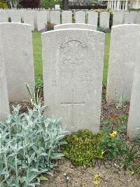 Bethune Town Cemetery - Hughes, Herbert George