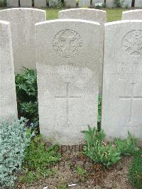 Bethune Town Cemetery - Hunter, James