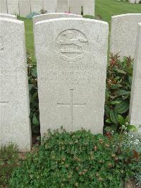 Bethune Town Cemetery - Hurford, H