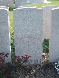 Bethune Town Cemetery - Hutchinson, James