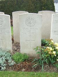 Bethune Town Cemetery - Jakins, A