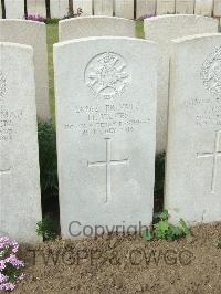 Bethune Town Cemetery - Jeeves, Harry