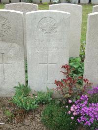 Bethune Town Cemetery - Jeffery, John