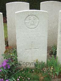 Bethune Town Cemetery - Jelley, J R