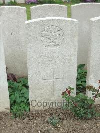 Bethune Town Cemetery - Johnson, George