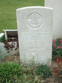 Bethune Town Cemetery - Johnson, William Henry