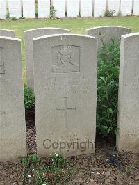 Bethune Town Cemetery - Jones, C