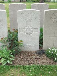 Bethune Town Cemetery - Kershaw, Sam