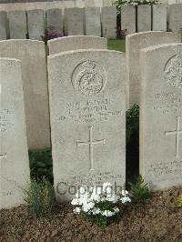 Bethune Town Cemetery - Kimnell, Ellis Charles