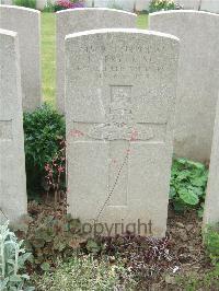 Bethune Town Cemetery - King, Harry
