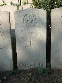 Bethune Town Cemetery - King, Leonard