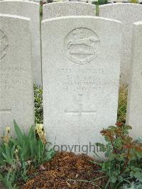 Bethune Town Cemetery - Kirby, John