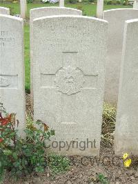 Bethune Town Cemetery - Kuhn, Alfred Edgar
