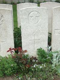 Bethune Town Cemetery - Laine, Edward