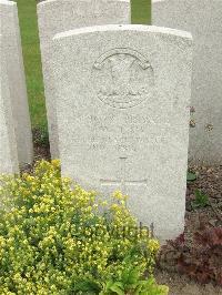 Bethune Town Cemetery - Law, William