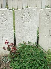 Bethune Town Cemetery - Lea, Arthur William