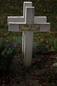 Bethune Town Cemetery - Lecomte, Romuald