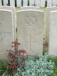 Bethune Town Cemetery - Leggatt, George Frederick