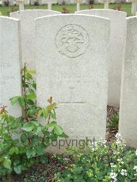 Bethune Town Cemetery - Lewis, William Edward