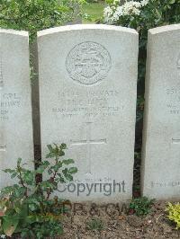 Bethune Town Cemetery - Lucy, Harry Edward