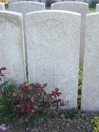 Bethune Town Cemetery - MacBean, A
